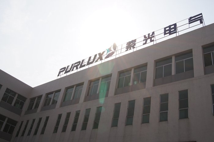 廣東高壓開(kāi)關(guān)柜廠家，首選紫光電氣，工廠直銷